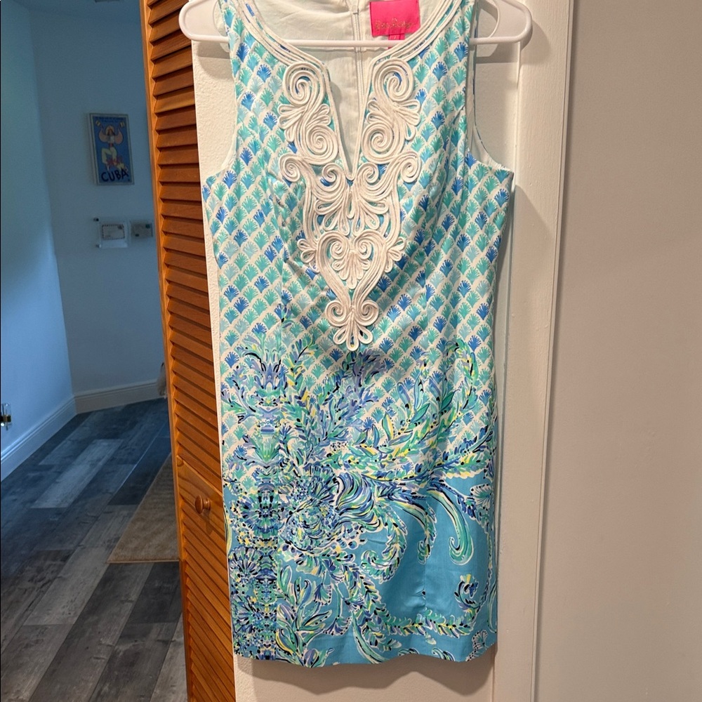 Blue and White Sleeveless Dress